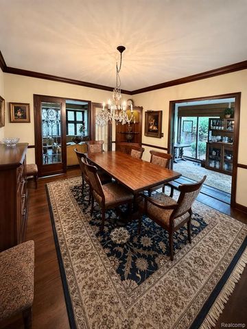 680 Wimbleton Drive, Birmingham, MI 48009