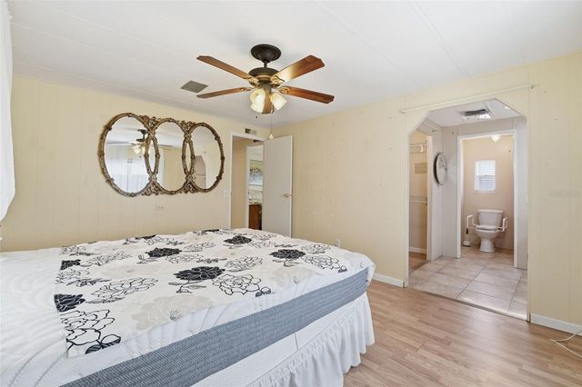 118 MARTINIQUE ROAD, North Port, FL 34287