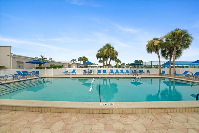 118 MARTINIQUE ROAD, North Port, FL 34287