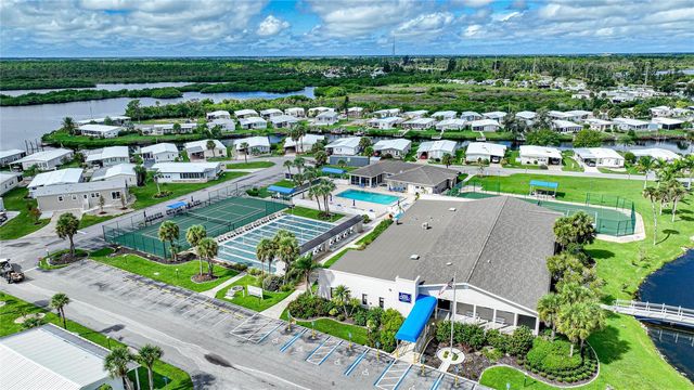 118 MARTINIQUE ROAD, North Port, FL 34287