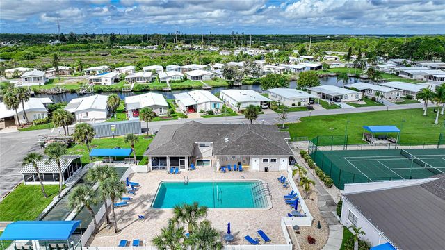 118 MARTINIQUE ROAD, North Port, FL 34287
