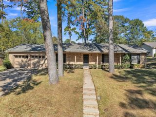 1005 Sequoyah Ln, Longview, TX 75605