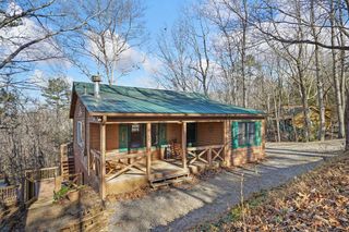 421 Cherokee Court, Ellijay, GA 30540