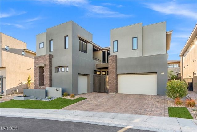 5231 Iron River Court, Las Vegas, NV 89135