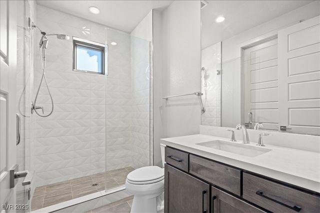 5231 Iron River Court, Las Vegas, NV 89135