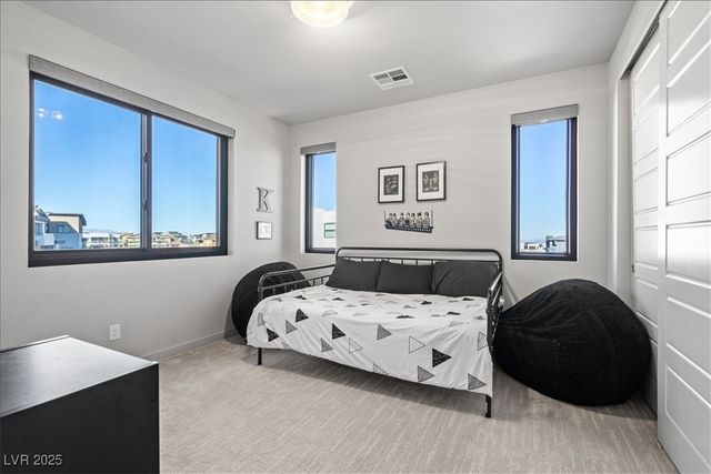 5231 Iron River Court, Las Vegas, NV 89135