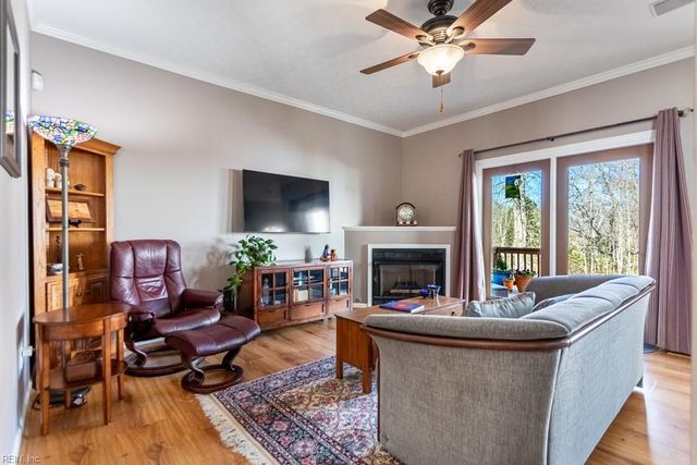 3 Creekmere CV, Newport News, VA 23603