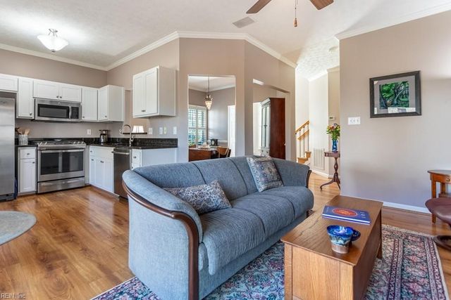 3 Creekmere CV, Newport News, VA 23603