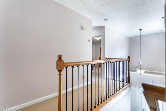 3 Creekmere CV, Newport News, VA 23603