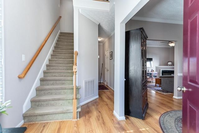 3 Creekmere CV, Newport News, VA 23603