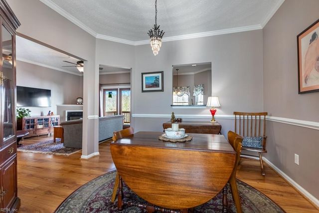 3 Creekmere CV, Newport News, VA 23603