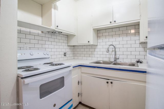 1610 45th Street, Lubbock, TX 79412