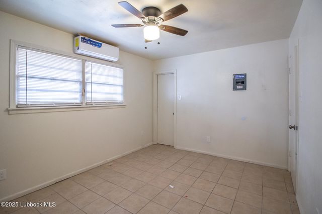 1610 45th Street, Lubbock, TX 79412