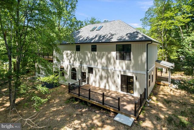 16708 CASHELL RD, Rockville, MD 20853