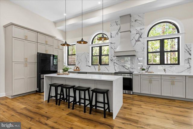 16708 CASHELL RD, Rockville, MD 20853