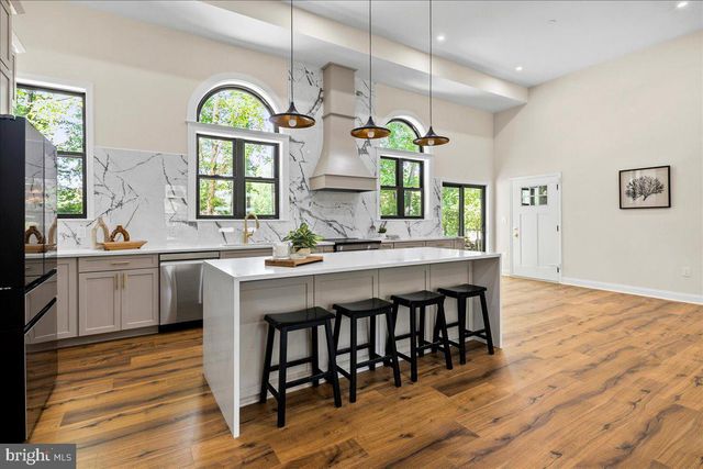 16708 CASHELL RD, Rockville, MD 20853