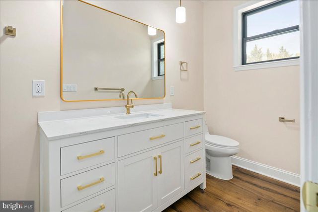 16708 CASHELL RD, Rockville, MD 20853