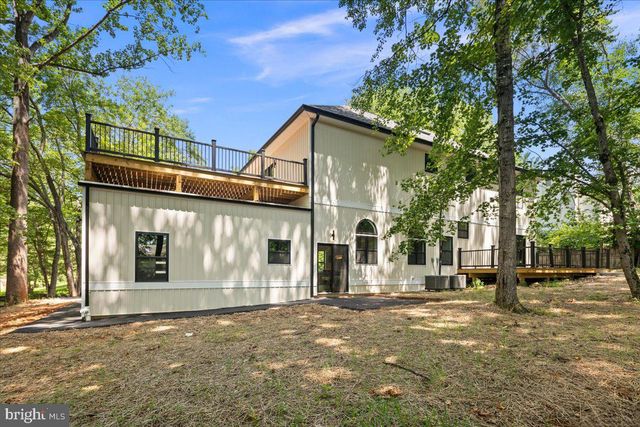 16708 CASHELL RD, Rockville, MD 20853