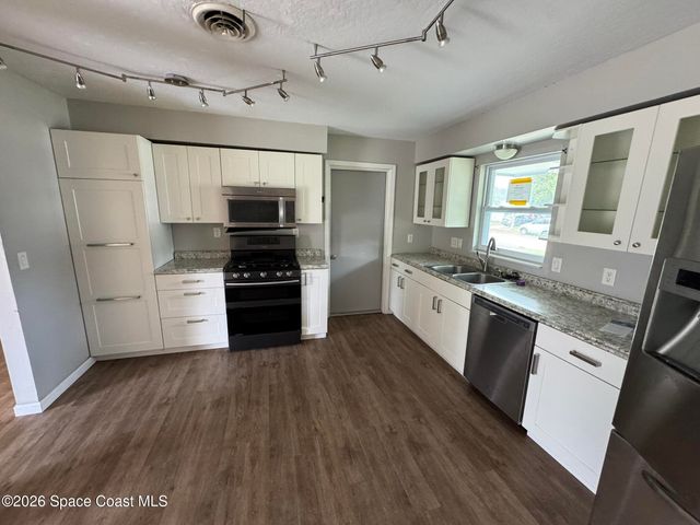 1405 E Stetson Drive E, Cocoa, FL 32922