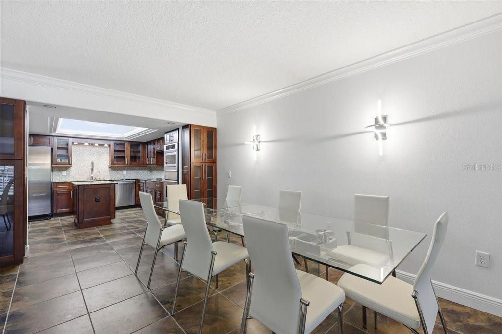 Image 15 of property listing at 8984 HOUSTON PLACE 103, Orlando, FL 32819