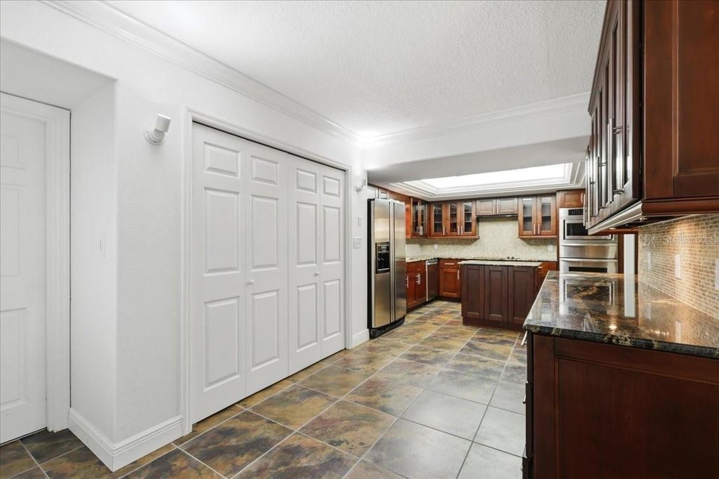 Image 16 of property listing at 8984 HOUSTON PLACE 103, Orlando, FL 32819