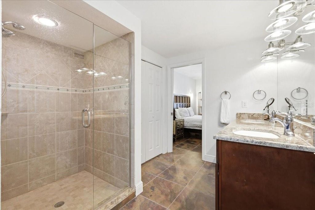 Image 25 of property listing at 8984 HOUSTON PLACE 103, Orlando, FL 32819