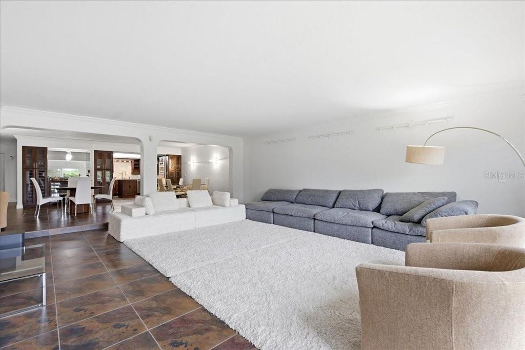 Image 5 of property listing at 8984 HOUSTON PLACE 103, Orlando, FL 32819