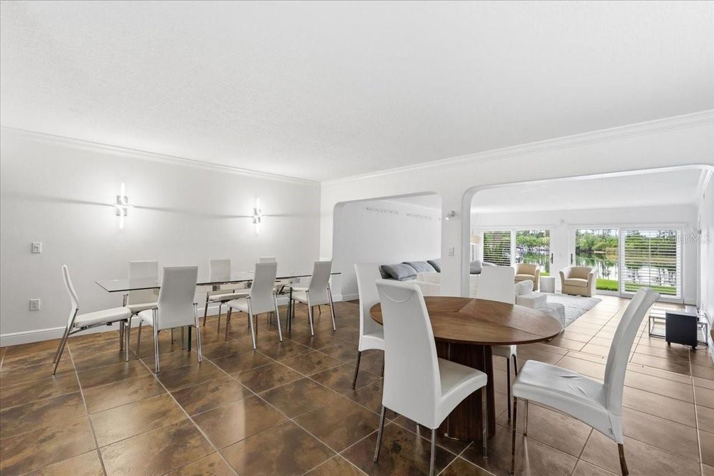 Image 10 of property listing at 8984 HOUSTON PLACE 103, Orlando, FL 32819