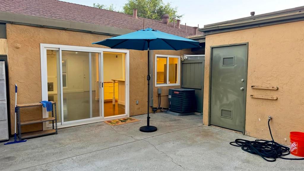 Image 6 of property listing at 10559 Caminito Westchester, San Diego, CA 92126