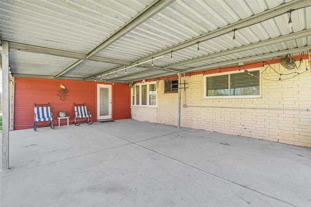 12823 Sandy Hook Drive, Houston, TX 77089