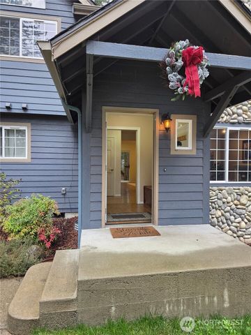 1043 Nootka Drive, Fox Island, WA 98333