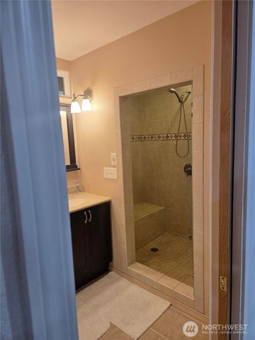 1043 Nootka Drive, Fox Island, WA 98333