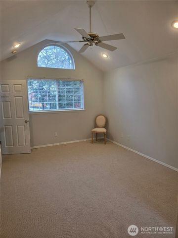 1043 Nootka Drive, Fox Island, WA 98333