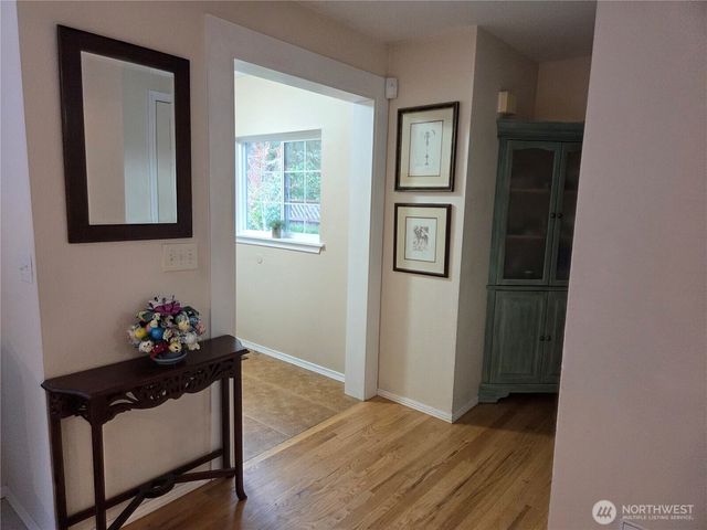 1043 Nootka Drive, Fox Island, WA 98333