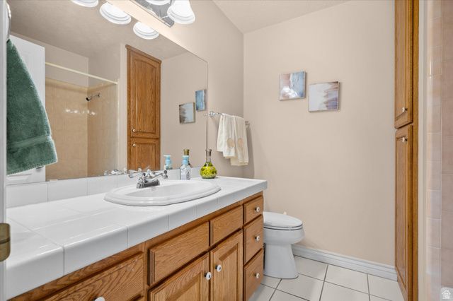 1543 N CHERRY BLOSSOM DR, Farmington, UT 84025