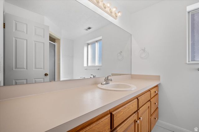 1543 N CHERRY BLOSSOM DR, Farmington, UT 84025