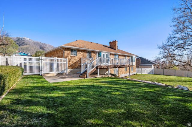 1543 N CHERRY BLOSSOM DR, Farmington, UT 84025