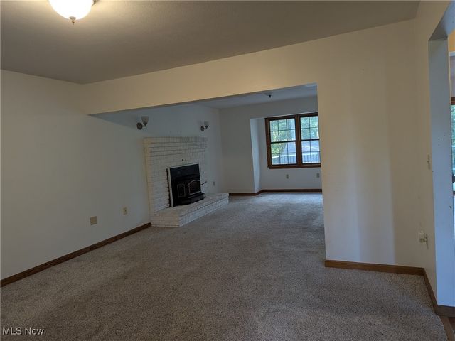 2575 Myersville Road, Uniontown, OH 44685