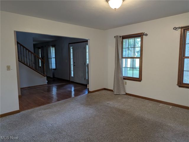 2575 Myersville Road, Uniontown, OH 44685