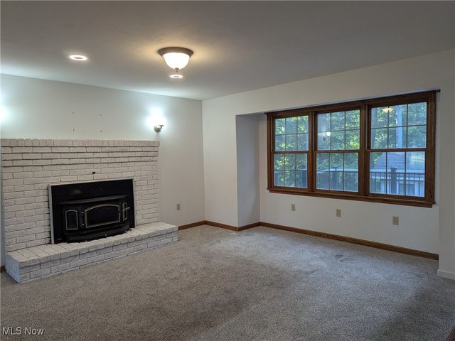 2575 Myersville Road, Uniontown, OH 44685