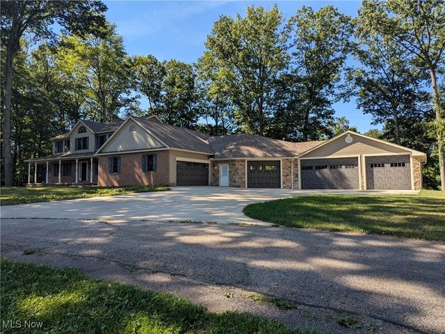 2575 Myersville Road, Uniontown, OH 44685