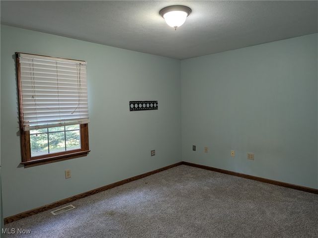 2575 Myersville Road, Uniontown, OH 44685