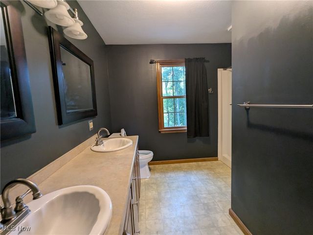 2575 Myersville Road, Uniontown, OH 44685