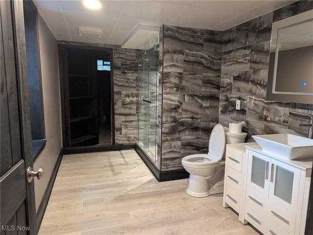 2575 Myersville Road, Uniontown, OH 44685