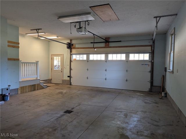 2575 Myersville Road, Uniontown, OH 44685