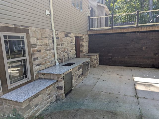 2575 Myersville Road, Uniontown, OH 44685