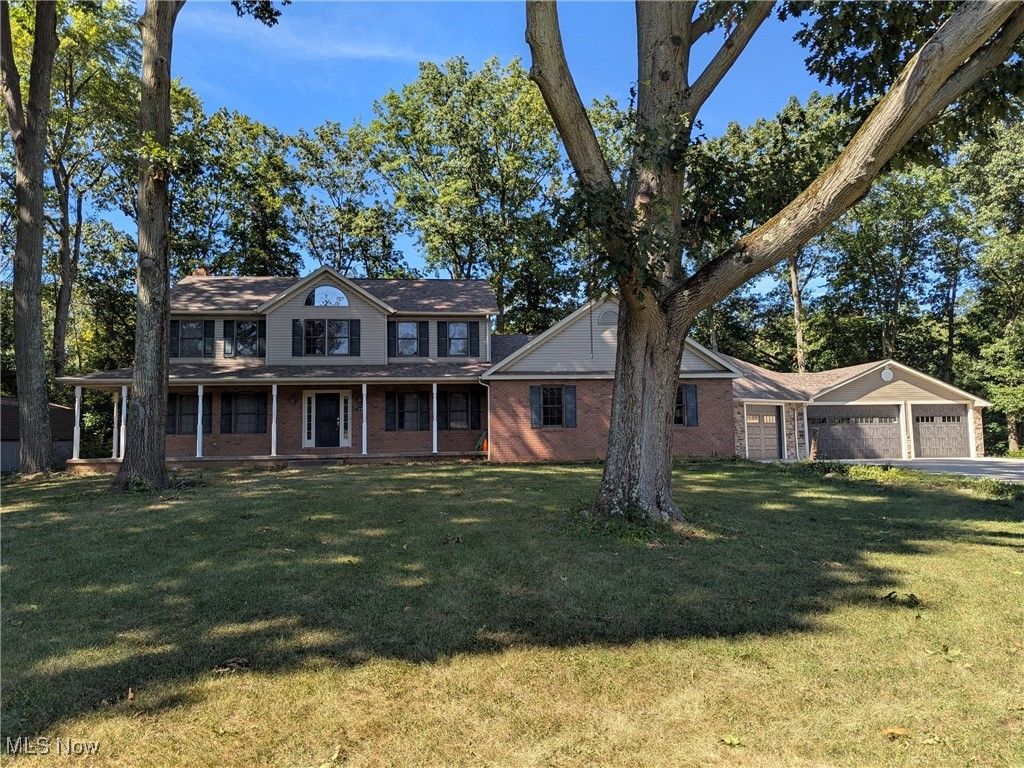 2575 Myersville Road, Uniontown, OH 44685