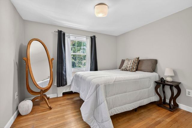24 School St, Milton, MA 02186