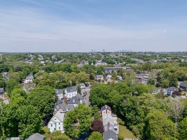 24 School St, Milton, MA 02186