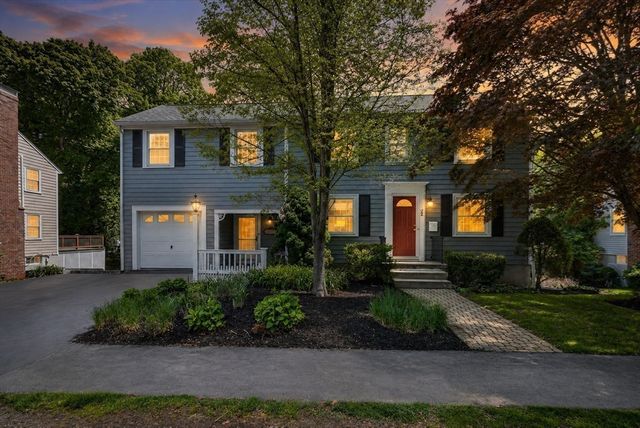 24 School St, Milton, MA 02186